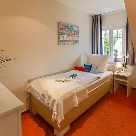 Ostseeferienpark Seepferdchen Haus Usedom 17B Holiday home