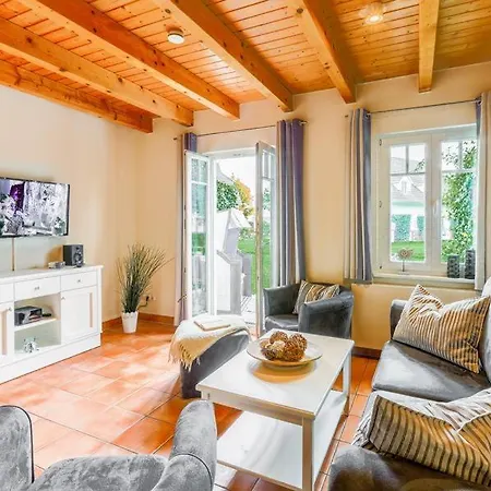 Ostseeferienpark Seepferdchen Haus Usedom 17B * Ostseebad Nienhagen