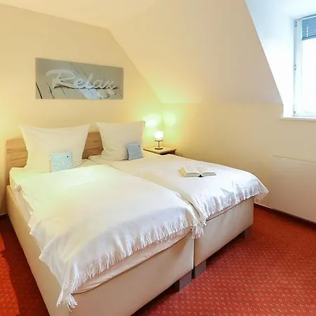 Holiday home Ostseeferienpark Seepferdchen Haus Usedom 17B Ostseebad Nienhagen
